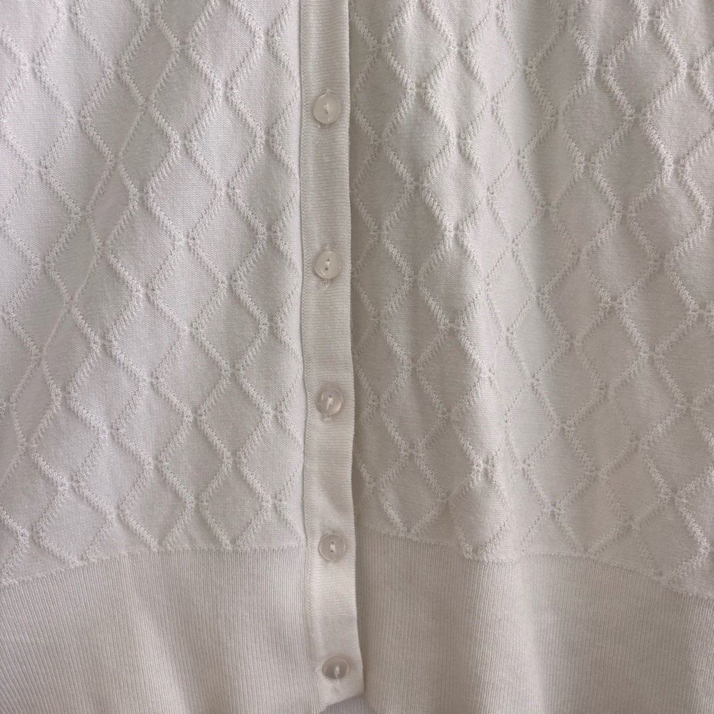 Cleo White Diamond Texture Knit Button Front Cardigan Size M - Picture 2 of 12